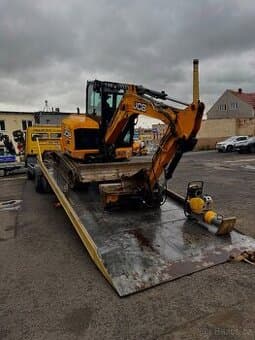 Pronájem Bagru JCB 50Z-2 5 Tun