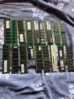 Počítačová paměťová lišta