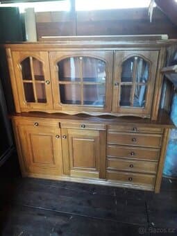 Komoda, příborník