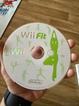Nintendo Wii fit jen ČD
