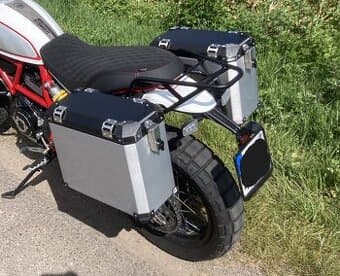 Držáky kufrů Ducati Scrambler Desert Sled