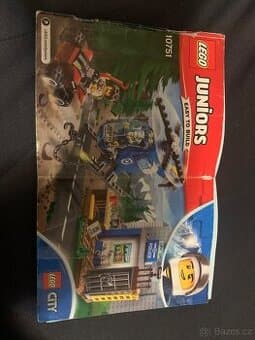Lego City 10751, policejní honička v horách