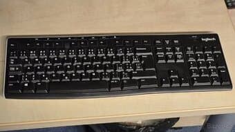 Logitech Wireless Keyboard K270