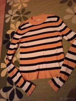 Svetry, svetříky vel. 36/S a 38/M