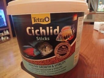 Krmivo pro akvarijní rybky