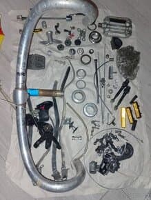 Prodám díly na kolo 90 léta