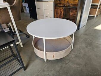 NOVÝ KONFERENČNÍ STŮL