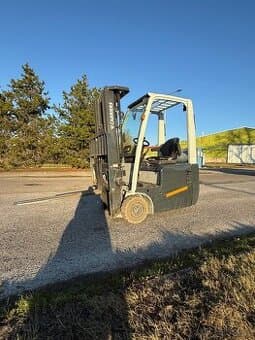 VZV Vysokozdvižný elektrický vozík Uniccarriers - Nissan 16