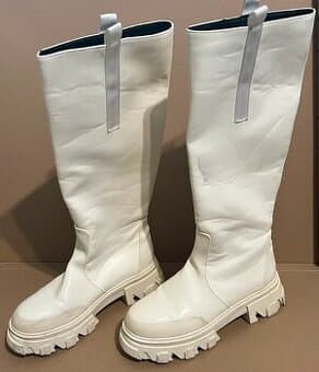 Dámské vysoké boty Public Desire, vel. 37