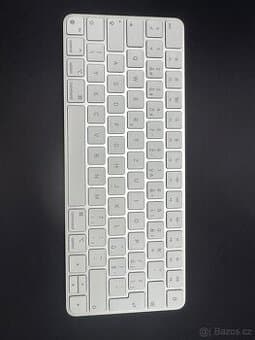 Apple Magic Keyboard - klávesnice