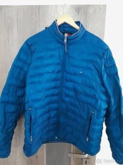 prodam bundu  TOMMY HILFIGER