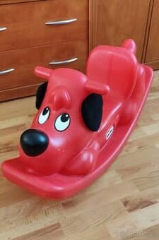Houpací pes Little Tikes