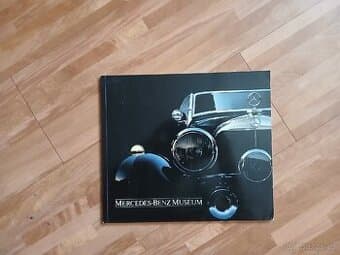 Kniha Mercedes-Benz Museum