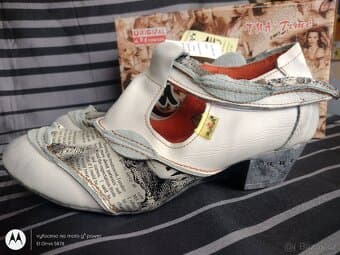 nové celokožené dámské polobotky MAIA v.40