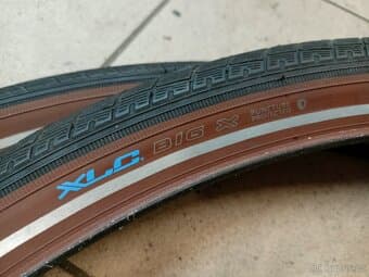 Prodám pláště na kolo nové. 28x2