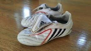 Kopačky Adidas Predator 31