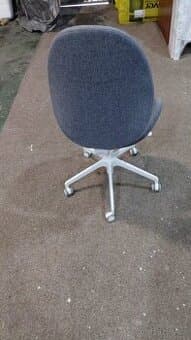 kolečková židle HATTEFJALL