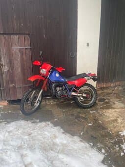 Yamaha DT 125