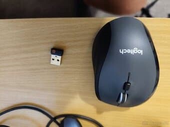 Bezdrátová myš Logitech m705