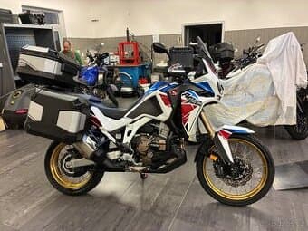 Honda CRF1100 Africa Twin Adventure DCT