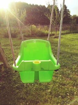Plastová houpačka - DARUJI