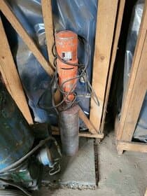 Řezačka na otvory.