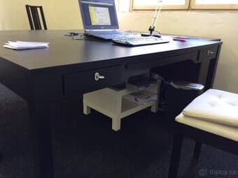 Pracovní stoly 2 ks