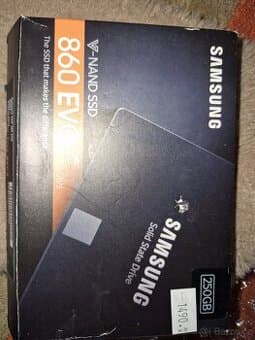 Prodam samsung 860 evo
