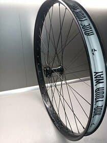 Predni kolo Dartmoor 27,5