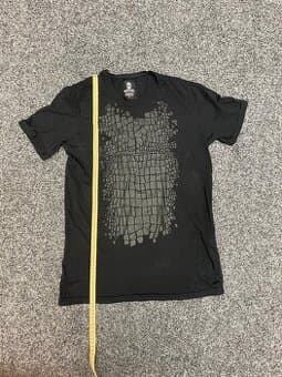 Northist black graphic T-shirt