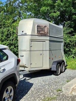 Přepravník pro koně