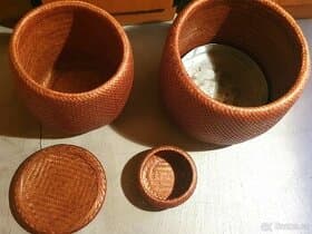 Prodám sadu obalů na květináče