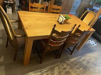 4x jídelní židle + 2 křesla + stůl 180x90
