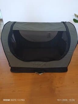 Přenosný pelech na psi