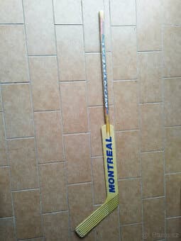 Brankářská hokejka 22" opačný gard