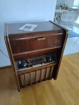 rádiogramofon