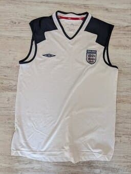 Prodám sportovní tílko England