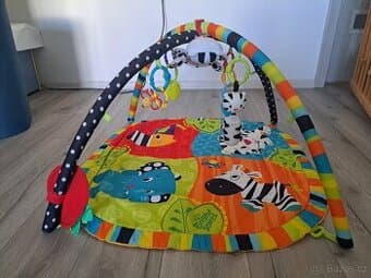 Hrazdička pro miminko