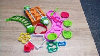 Tvořítka,formičky aj.