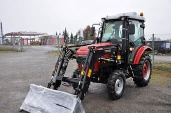 Traktor HANWO HWE 354C, reversace.Traktor 40 koni 29kW.