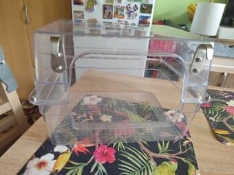 Koupelna pro papoušky