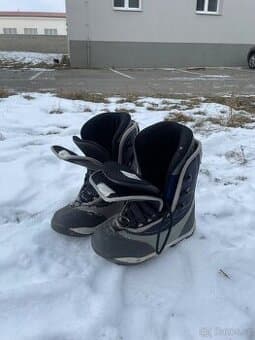 boty na snowboard