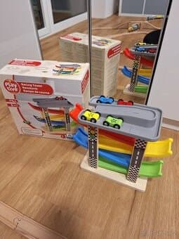 Dřevěná motorická hračka - autodráha