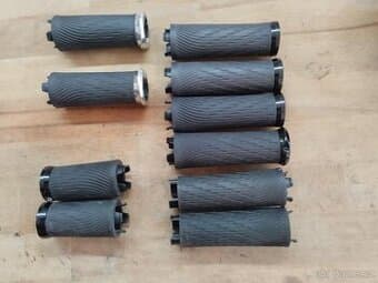 Gripy k otočnému řazení Sram