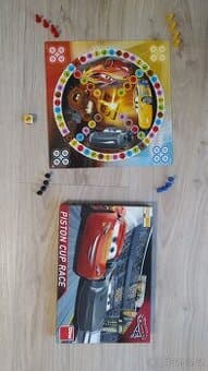 puzzle Blesk Mc Queen, dalsi auta, deskovka Mc Queen