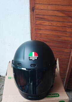 Retro helma M 57-58cm nová