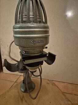 Zvětšovací přístroj Opemus