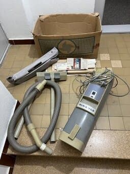 Retro vysavač ETA 418 funkční s příslušenstvím