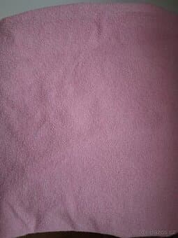 Prodám krásné růžové froté prostěradlo do postýlky Top stav