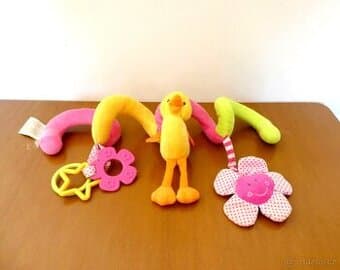 Hrazdička na kočárek